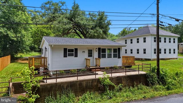 170 KEARNEYSVILLE PIKE, Kearneysville, WV 25430