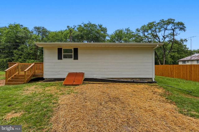 170 KEARNEYSVILLE PIKE, Kearneysville, WV 25430