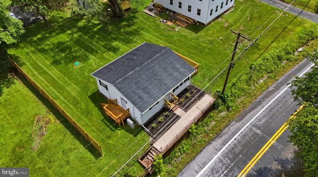 170 KEARNEYSVILLE PIKE, Kearneysville, WV 25430