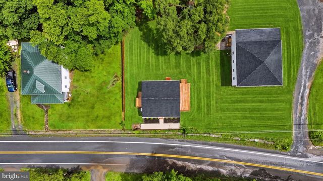 170 KEARNEYSVILLE PIKE, Kearneysville, WV 25430