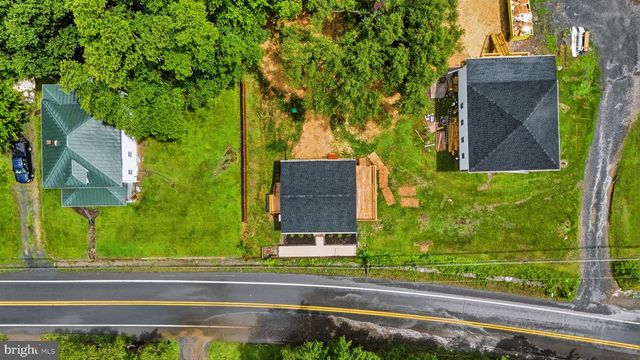 170 KEARNEYSVILLE PIKE, Kearneysville, WV 25430