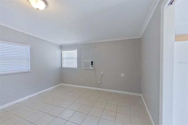 5140 17TH AVENUE N, St Petersburg, FL 33710