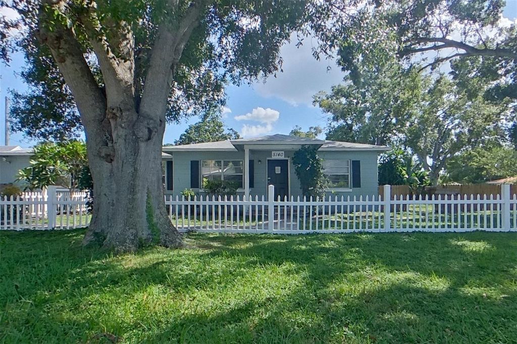 5140 17TH AVENUE N, St Petersburg, FL 33710