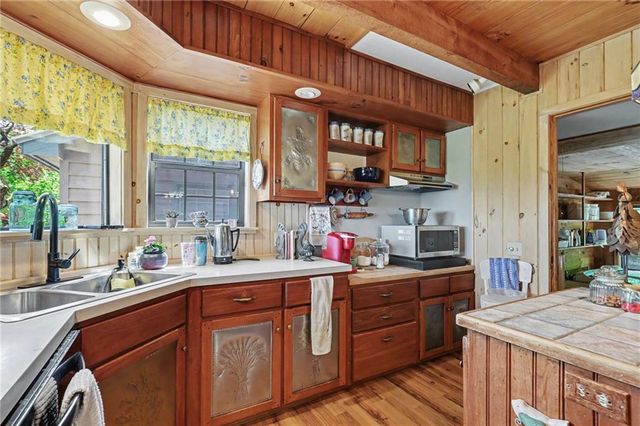 306 Frontier Road, Tiger, GA 30576