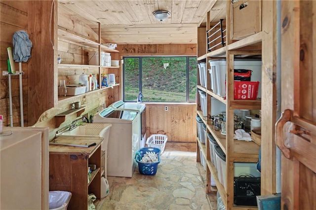 306 Frontier Road, Tiger, GA 30576