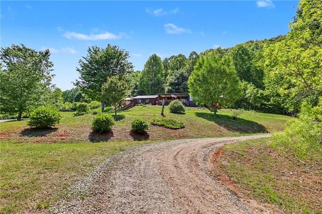 306 Frontier Road, Tiger, GA 30576