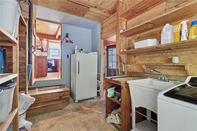 306 Frontier Road, Tiger, GA 30576