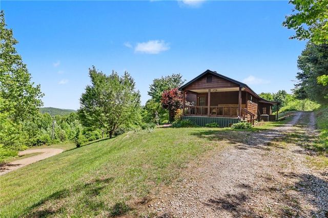 306 Frontier Road, Tiger, GA 30576