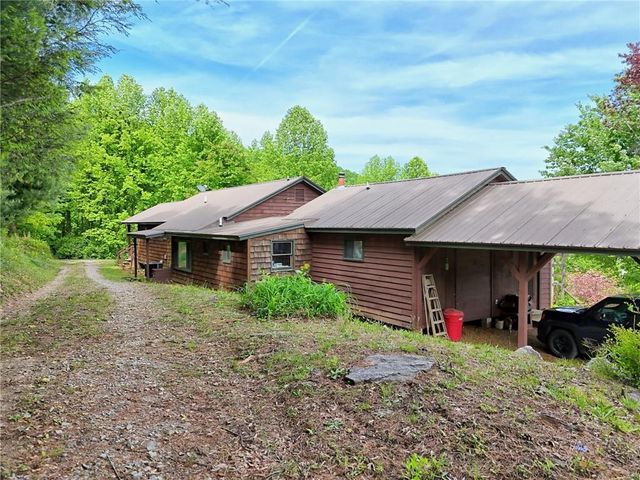 306 Frontier Road, Tiger, GA 30576