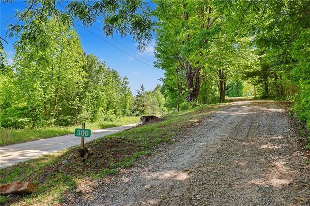 306 Frontier Road, Tiger, GA 30576