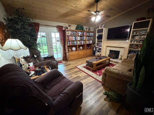 3600 Piedmont Avenue, Bakersfield, CA 93312