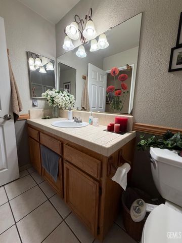 3600 Piedmont Avenue, Bakersfield, CA 93312