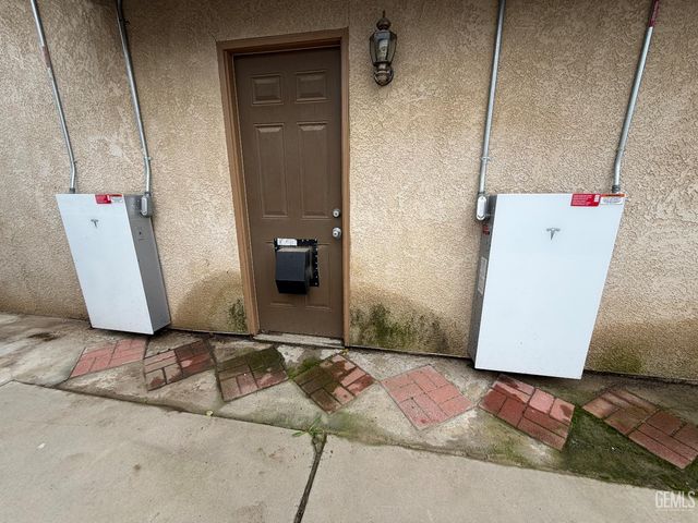 3600 Piedmont Avenue, Bakersfield, CA 93312