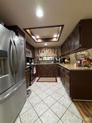 3600 Piedmont Avenue, Bakersfield, CA 93312