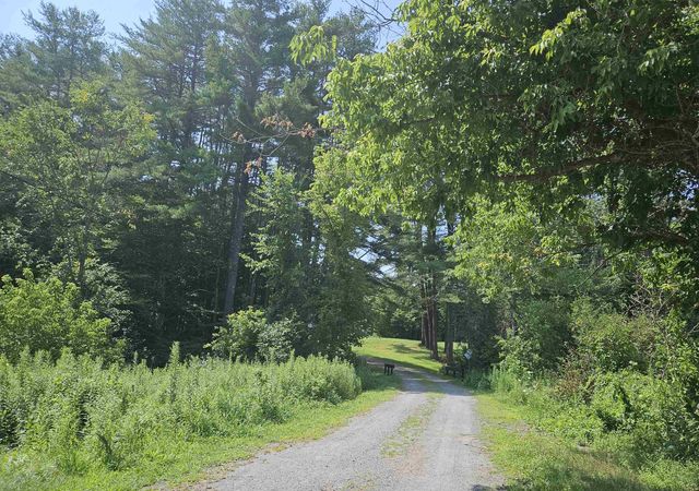 14 Bellmore Drive, Orford, NH 03777