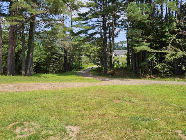 14 Bellmore Drive, Orford, NH 03777