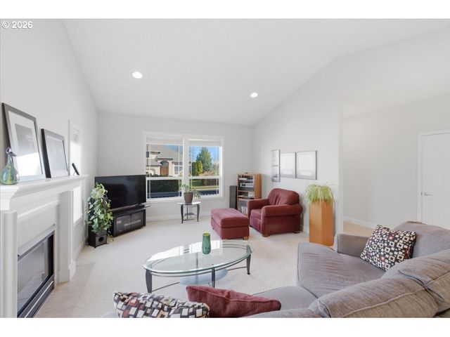 2066 Nw VIOLET Ave, Albany, OR 97321