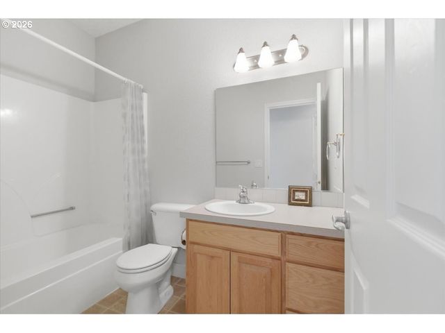 2066 Nw VIOLET Ave, Albany, OR 97321