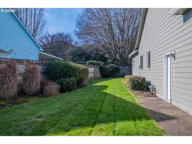 2066 Nw VIOLET Ave, Albany, OR 97321