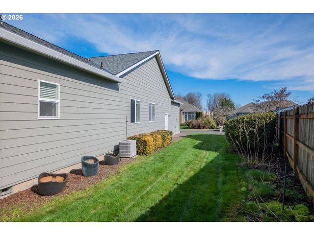 2066 Nw VIOLET Ave, Albany, OR 97321