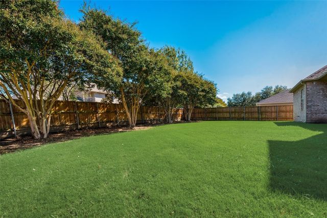 120 Cambridge Court, Heath, TX 75032