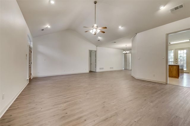 120 Cambridge Court, Heath, TX 75032