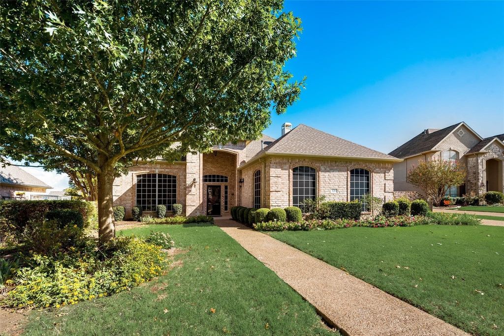 120 Cambridge Court, Heath, TX 75032