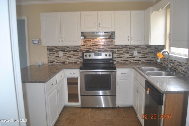 207 Chaparral Trail, Jacksonville, NC 28546