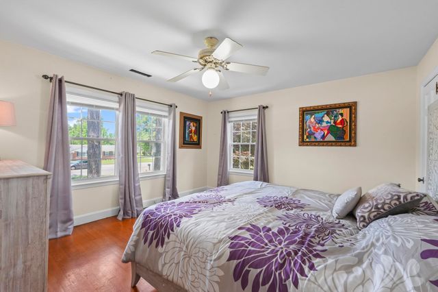 5622 Main St., Loris, SC 29569