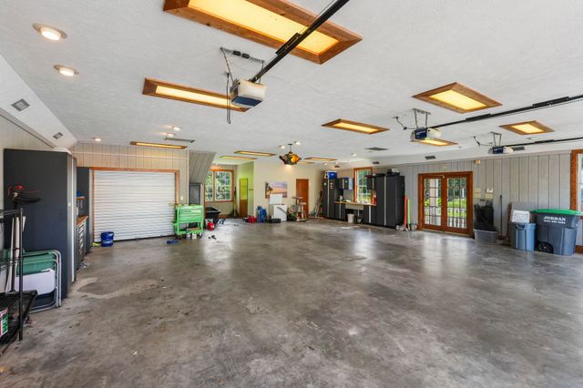 5622 Main St., Loris, SC 29569