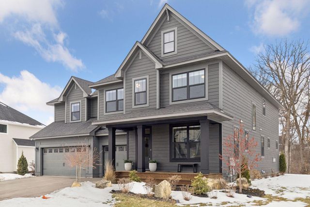 5450 Rolling Hills Parkway, Victoria, MN 55318