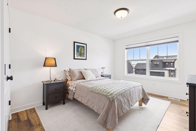 5450 Rolling Hills Parkway, Victoria, MN 55318