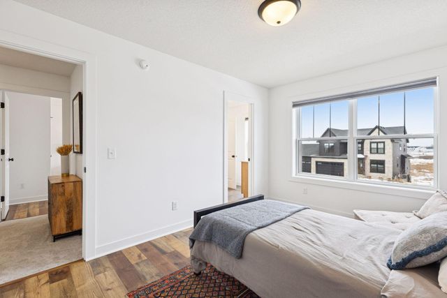 5450 Rolling Hills Parkway, Victoria, MN 55318