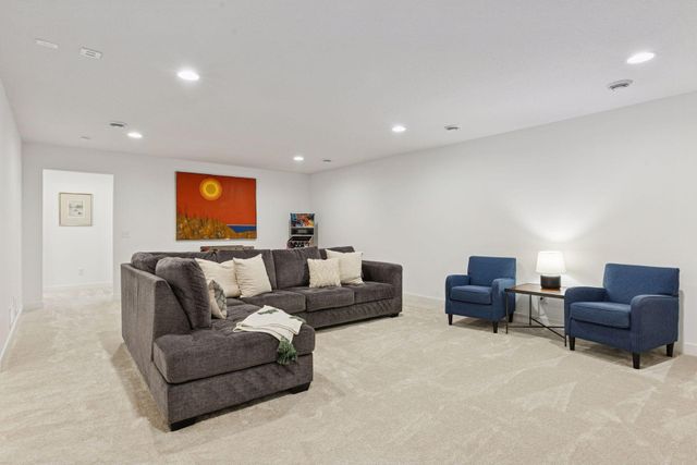 5450 Rolling Hills Parkway, Victoria, MN 55318