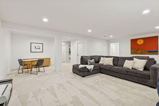 5450 Rolling Hills Parkway, Victoria, MN 55318