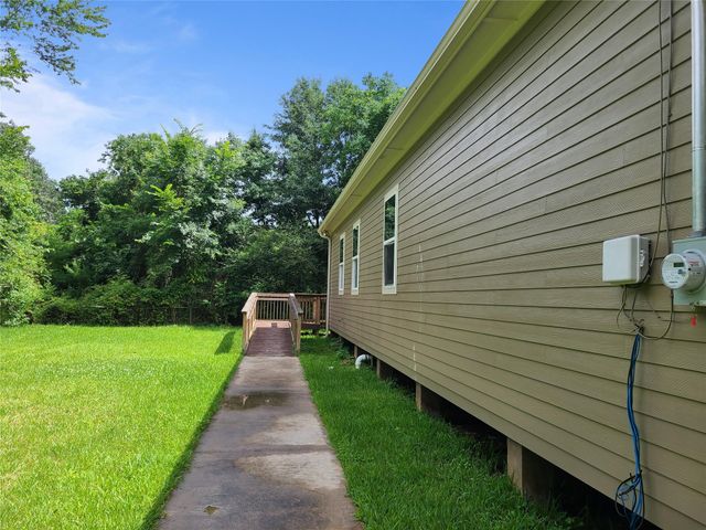 27436 Lantern Lane, New Caney, TX 77357
