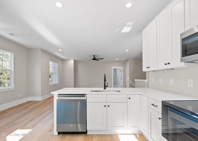 4926 Oleander Drive Unit D, Wilmington, NC 28403