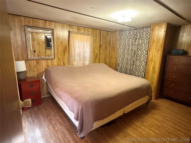 417 Pine Road, Eufaula, OK 74432