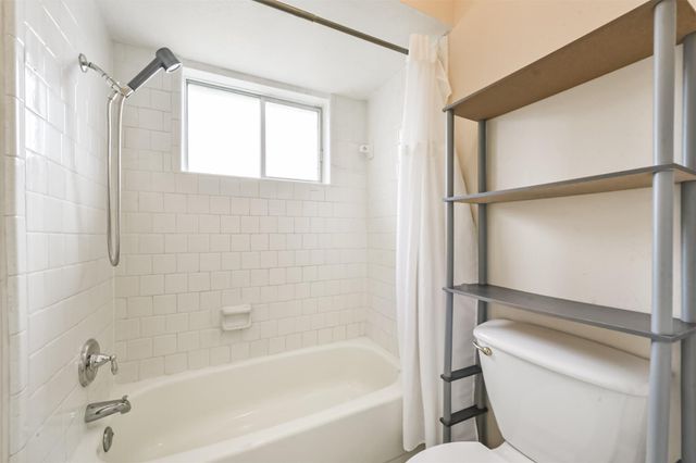 17538 Crestline Road, Humble, TX 77396