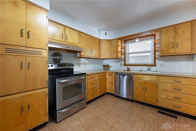 460 S 8th Street, Miamisburg, OH 45342