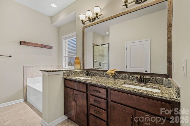 4526 Sunprince Drive 37, Harrisburg, NC 28075