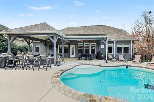 4526 Sunprince Drive 37, Harrisburg, NC 28075