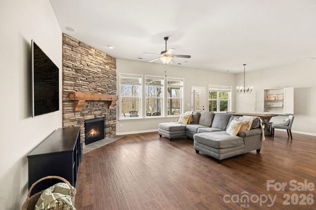 4526 Sunprince Drive 37, Harrisburg, NC 28075