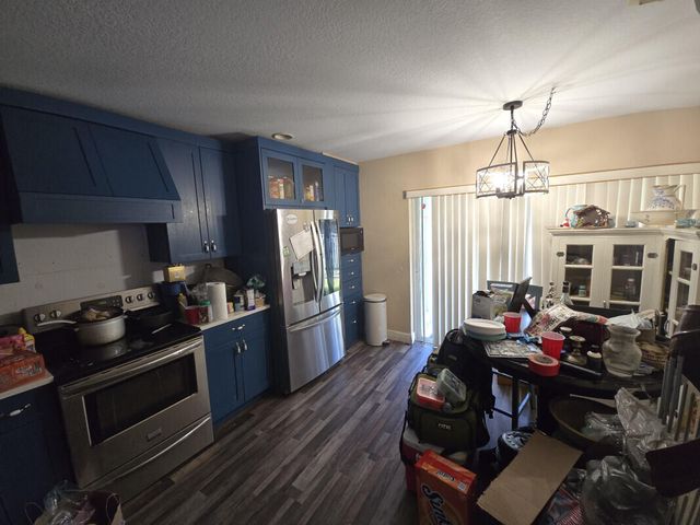 6511 Sandy Bank Terrace, Riviera Beach, FL 33407