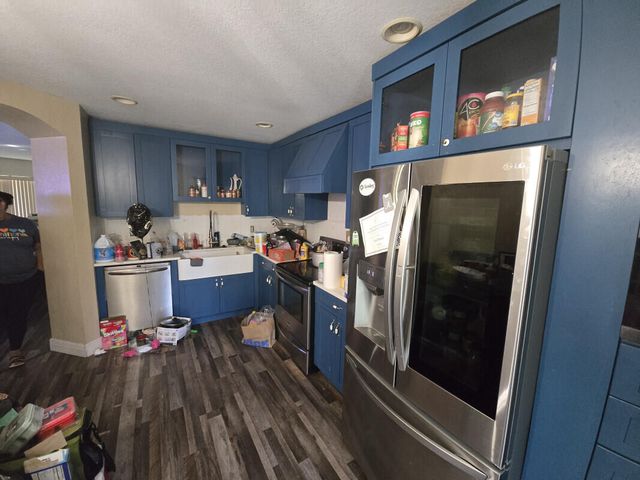 6511 Sandy Bank Terrace, Riviera Beach, FL 33407