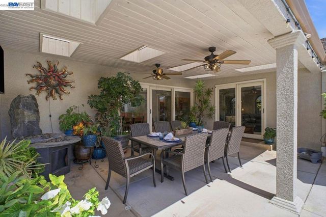 4858 Sterling Dr, Fremont, CA 94536