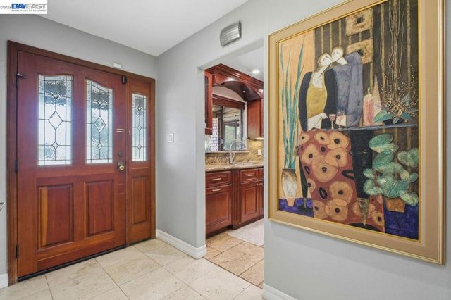 4858 Sterling Dr, Fremont, CA 94536
