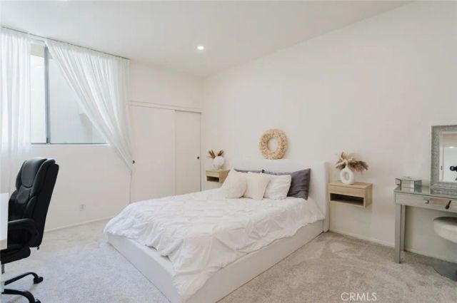 1305 N Columbus Avenue 204, Glendale, CA 91202