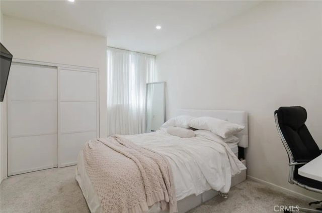 1305 N Columbus Avenue 204, Glendale, CA 91202