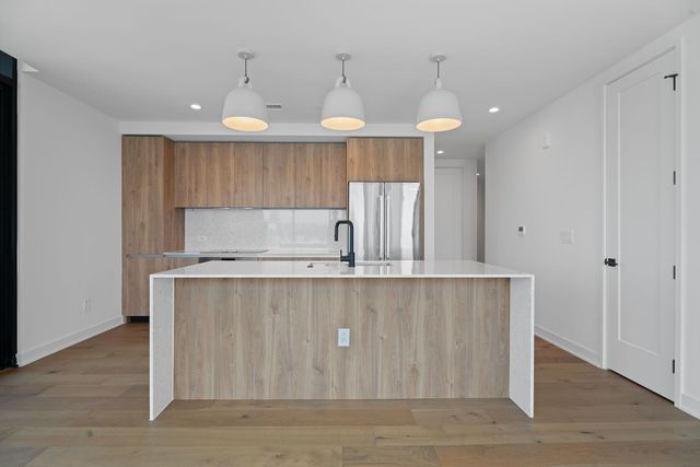 84 East Ave 3401, Austin, TX 78701